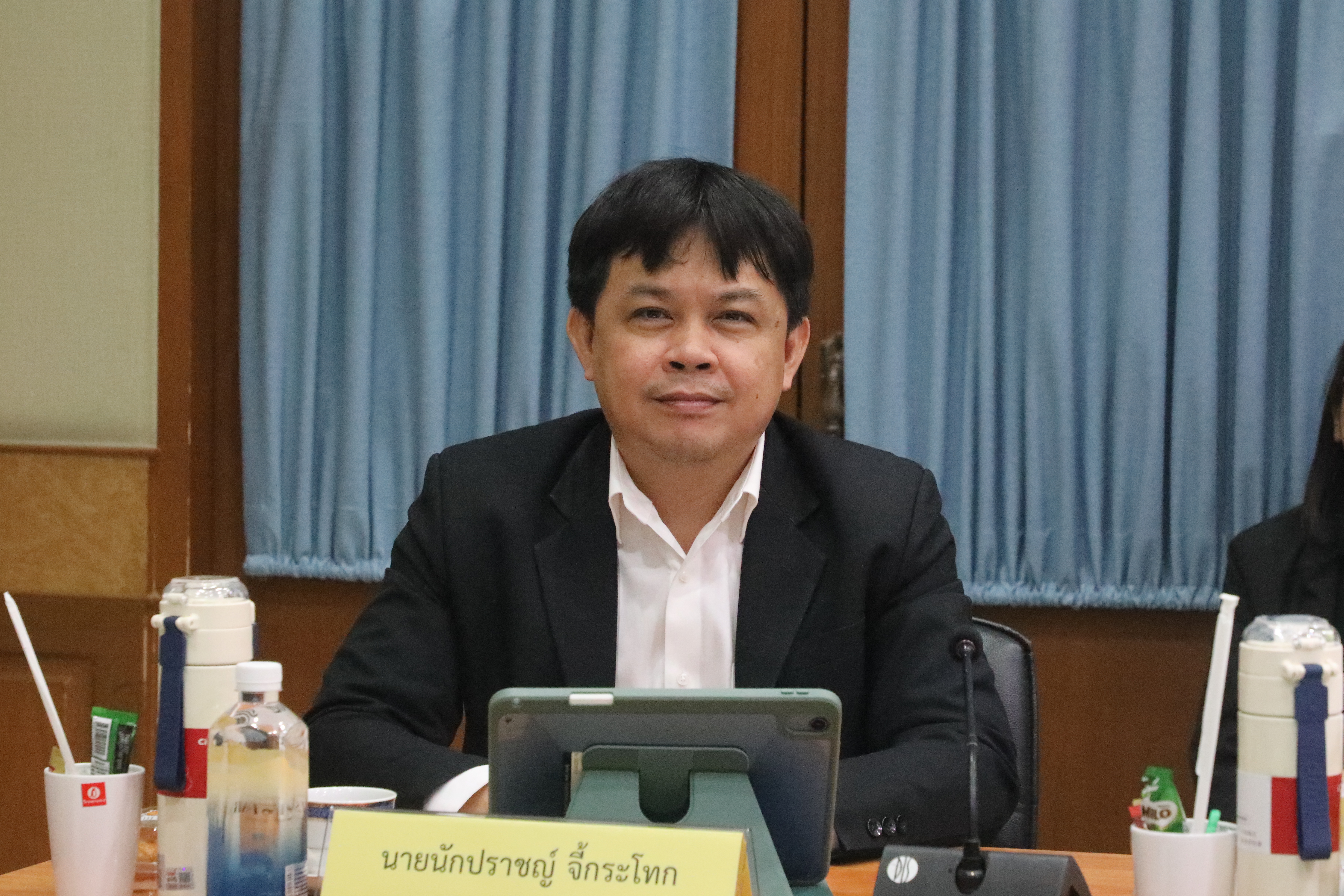 title - รองปลัด กษ. ประชุมสัญจร 5 หน่วยงานภายใต้การกำกับดูแล ณ ส.ป.ก. 